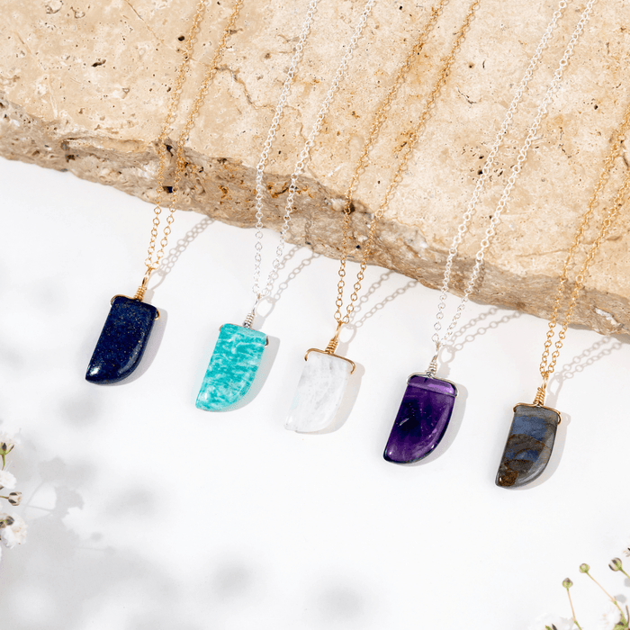 Custom Small Smooth Gentle Point Crystal Pendant Necklace