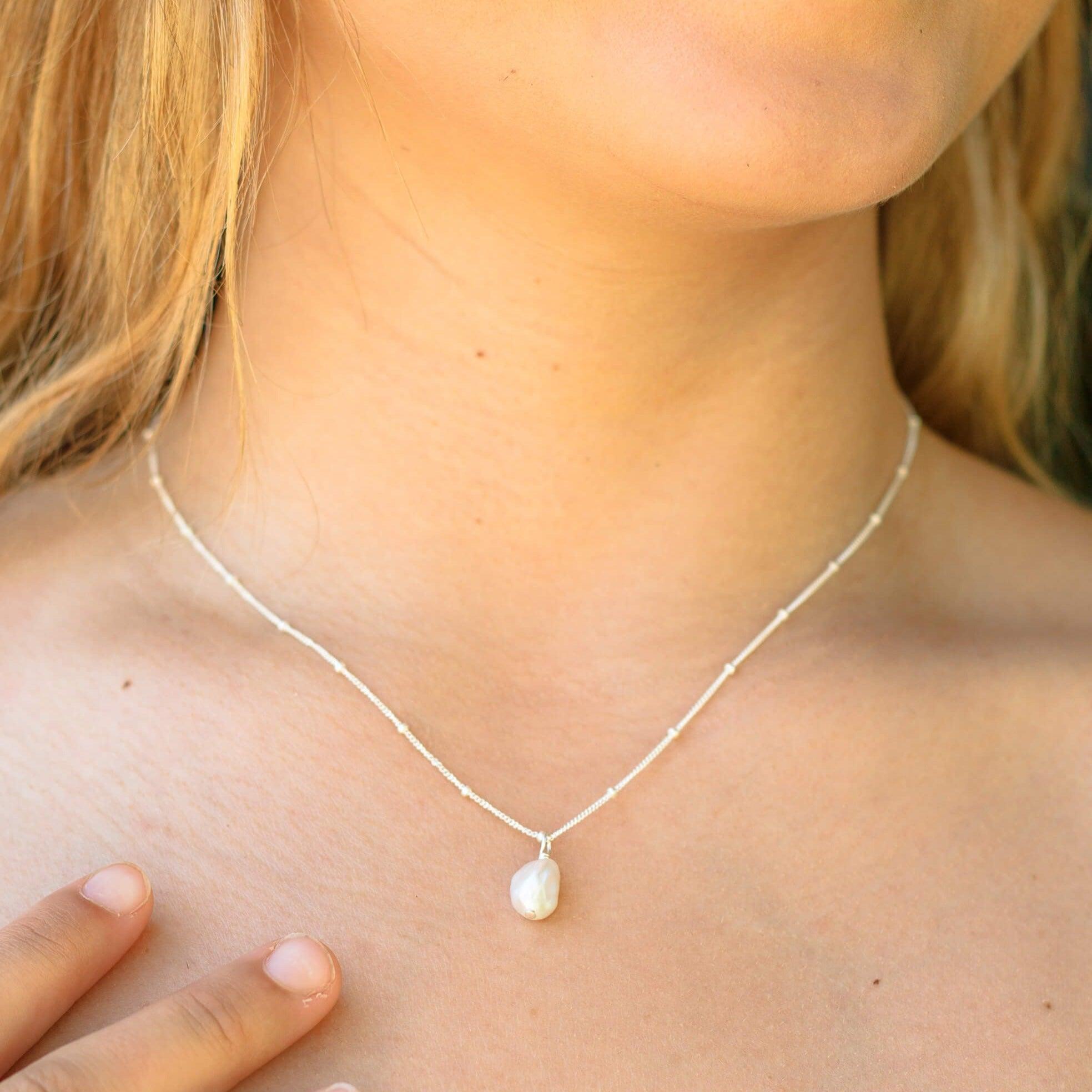 Raw White Freshwater Pearl Natural Crystal Pendant Necklace - Raw White Freshwater Pearl Natural Crystal Pendant Necklace - 14k Gold Fill / Satellite - Luna Tide Handmade Crystal Jewellery