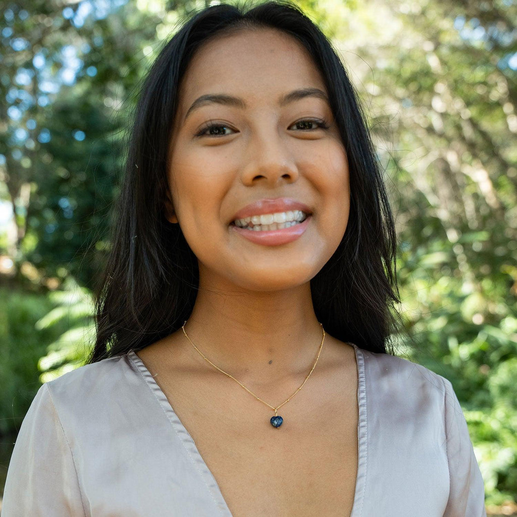 Lapis Lazuli Crystal Heart Pendant Necklace - Lapis Lazuli Crystal Heart Pendant Necklace - Sterling Silver / Cable - Luna Tide Handmade Crystal Jewellery