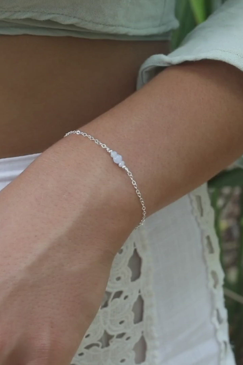 Dainty Blue Lace Agate Gemstone Bracelet