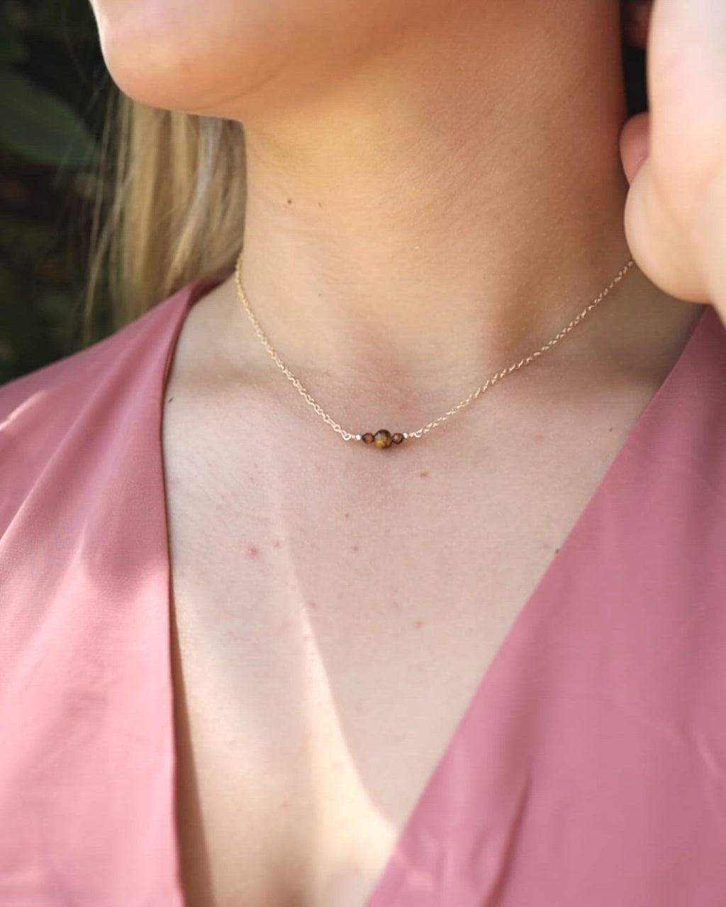 Dainty Tiger's Eye Gemstone Choker Necklace