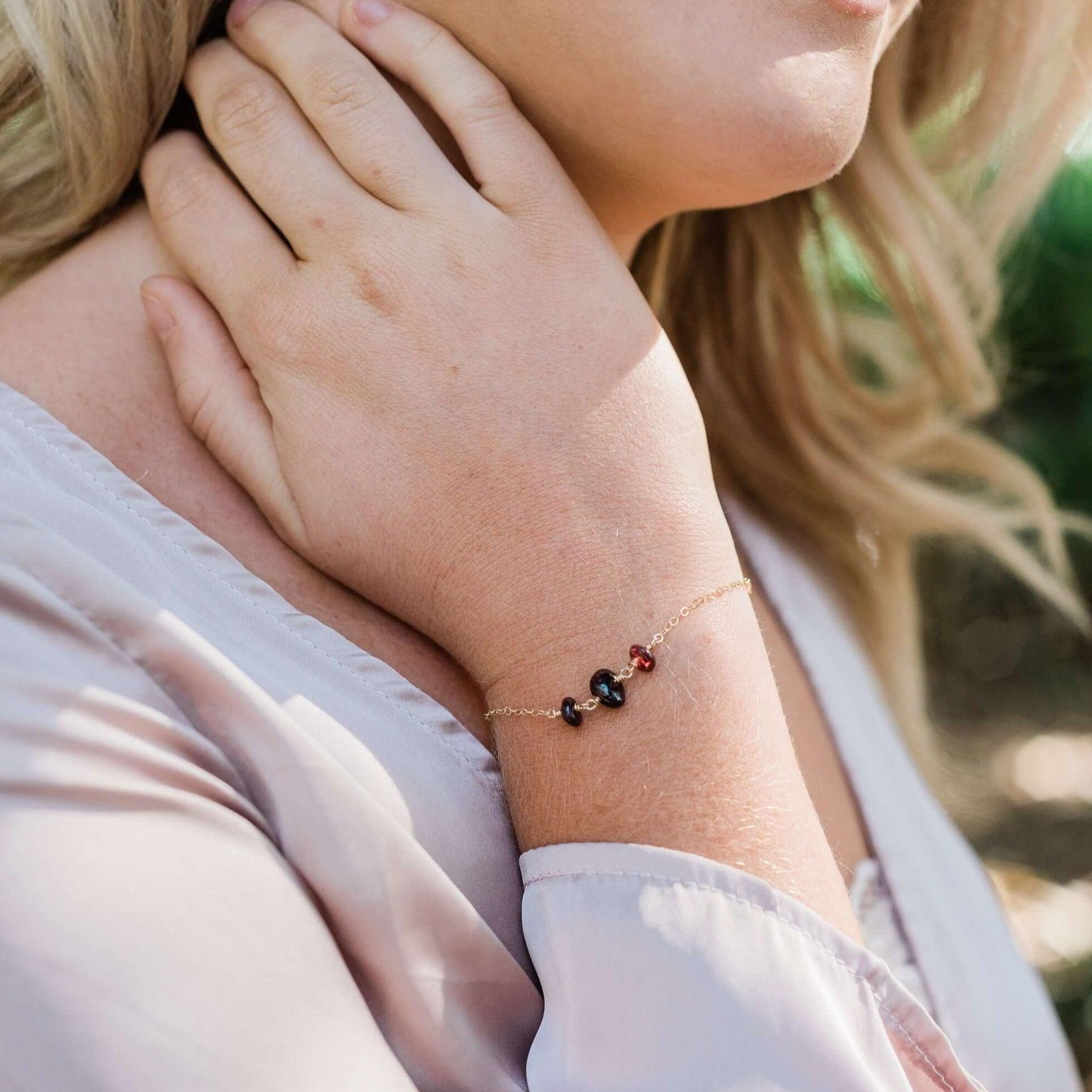 Garnet Beaded Chain Bracelet - Garnet Beaded Chain Bracelet - 14k Gold Fill - Luna Tide Handmade Crystal Jewellery