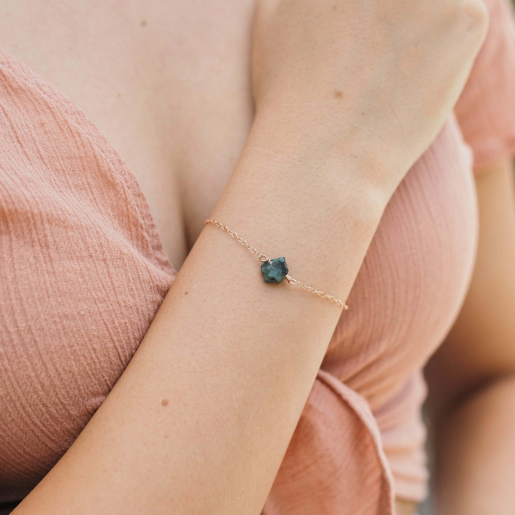 Raw Emerald Crystal Nugget Bracelet - Raw Emerald Crystal Nugget Bracelet - 14k Gold Fill - Luna Tide Handmade Crystal Jewellery