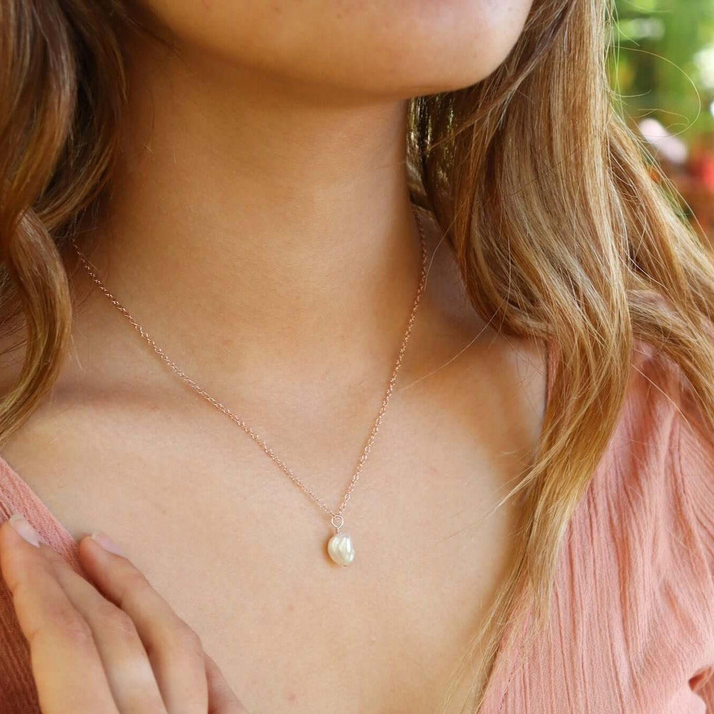Raw White Freshwater Pearl Natural Crystal Pendant Necklace - Raw White Freshwater Pearl Natural Crystal Pendant Necklace - 14k Gold Fill / Satellite - Luna Tide Handmade Crystal Jewellery